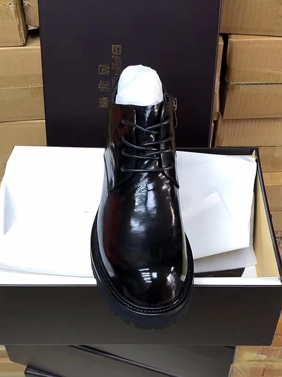 Men's Pure Leather Fleece Lined Comfortable Casual Shoes Fashionable All Season High End Feel Good Fit Zipper Closure Rubber ...
Men's Pure Leather Fleece Lined Comfortable Casual Shoes Fashionable All Season High End Feel Good Fit Zipper Closure Rubber ...