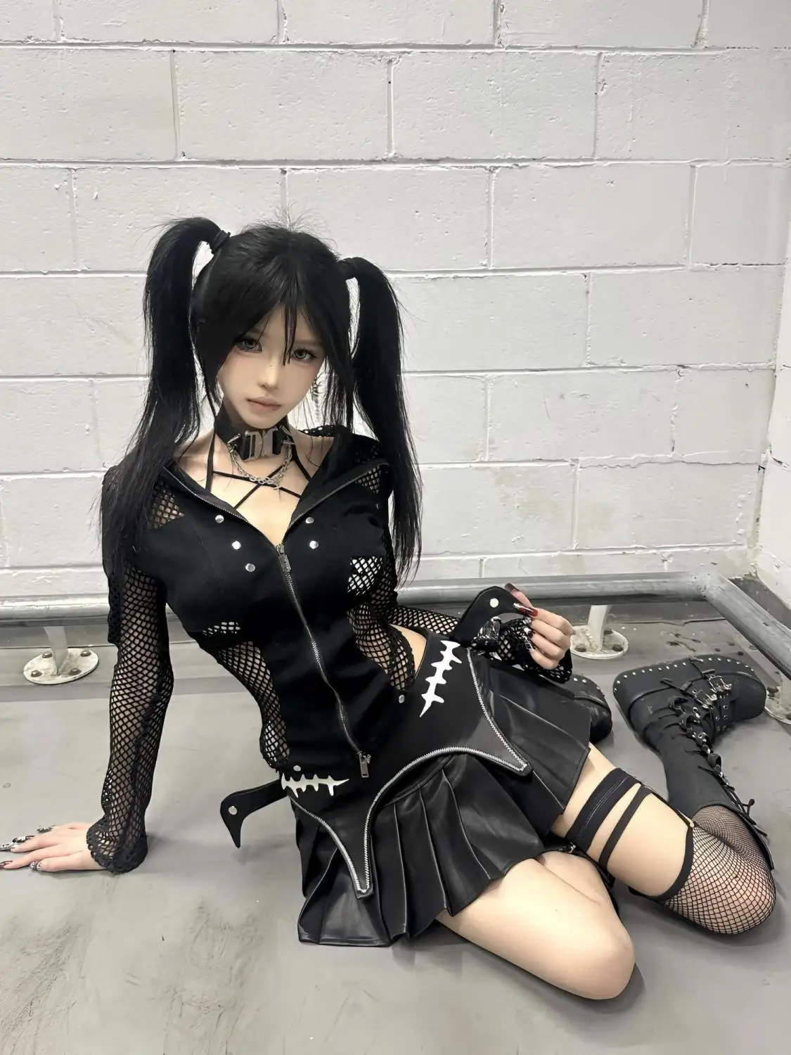 American Gothic Summer Slim Fit Hollow Out Long Sleeved Coat Women+ Y2k High Waist All-match Leather Skirts Dark Two Piece Sets
American Gothic Summer Slim Fit Hollow Out Long Sleeved Coat Women+ Y2k High Waist All-match Leather Skirts Dark Two Piece Sets