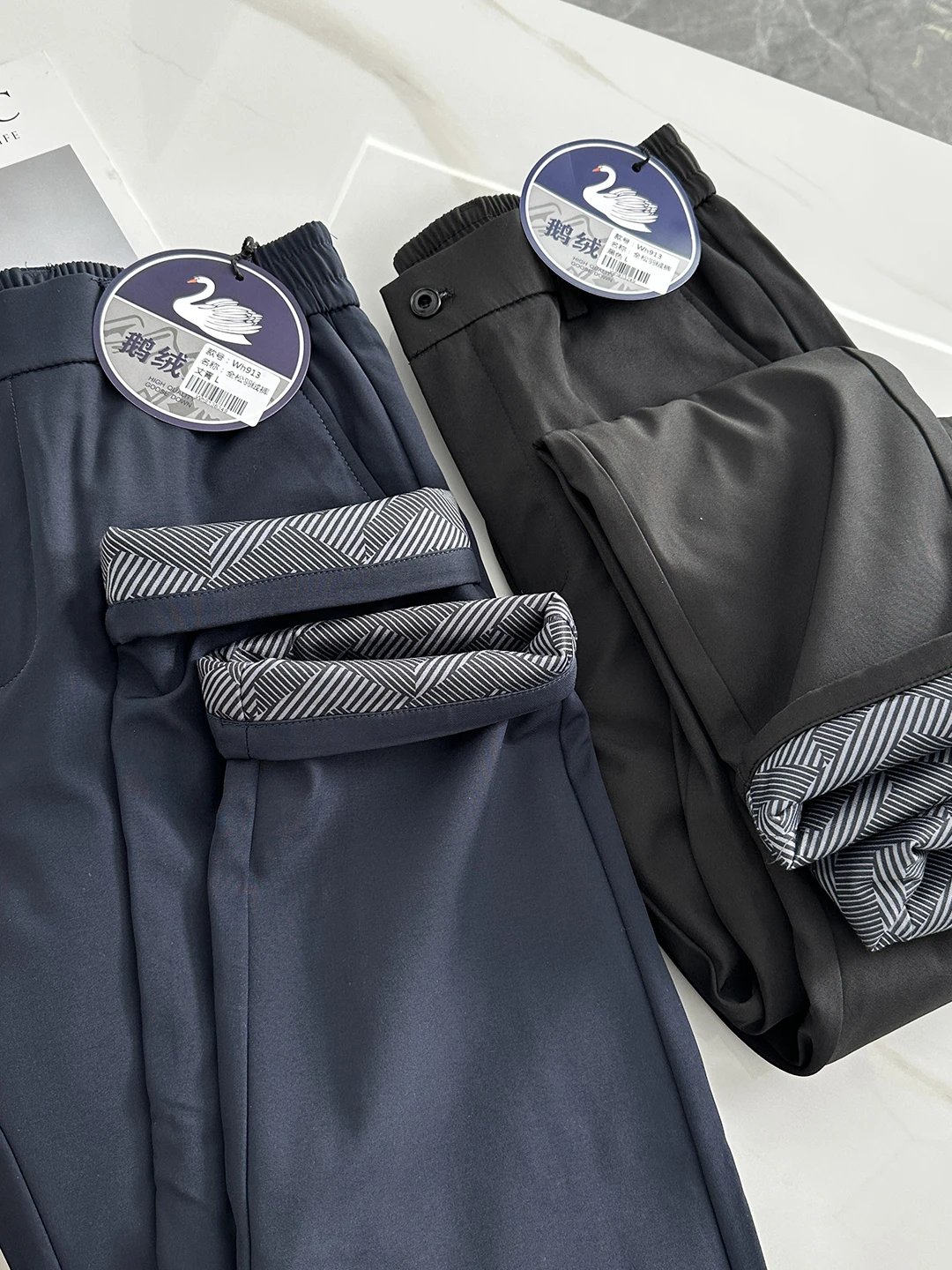 Lightweight Men's down Pants Straight Leg Casual Trousers Windproof Water-Resistant Warm Busin Commuting Winter Faion
Lightweight Men's down Pants Straight Leg Casual Trousers Windproof Water-Resistant Warm Busin Commuting Winter Faion