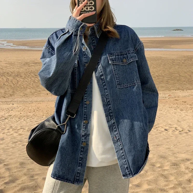 Vintage Dark Blue Women Denim Shirt Autumn Winter Long Sleeve Lapel Loose Blouse Female Washed Jean Outwear 
Vintage Dark Blue Women Denim Shirt Autumn Winter Long Sleeve Lapel Loose Blouse Female Washed Jean Outwear