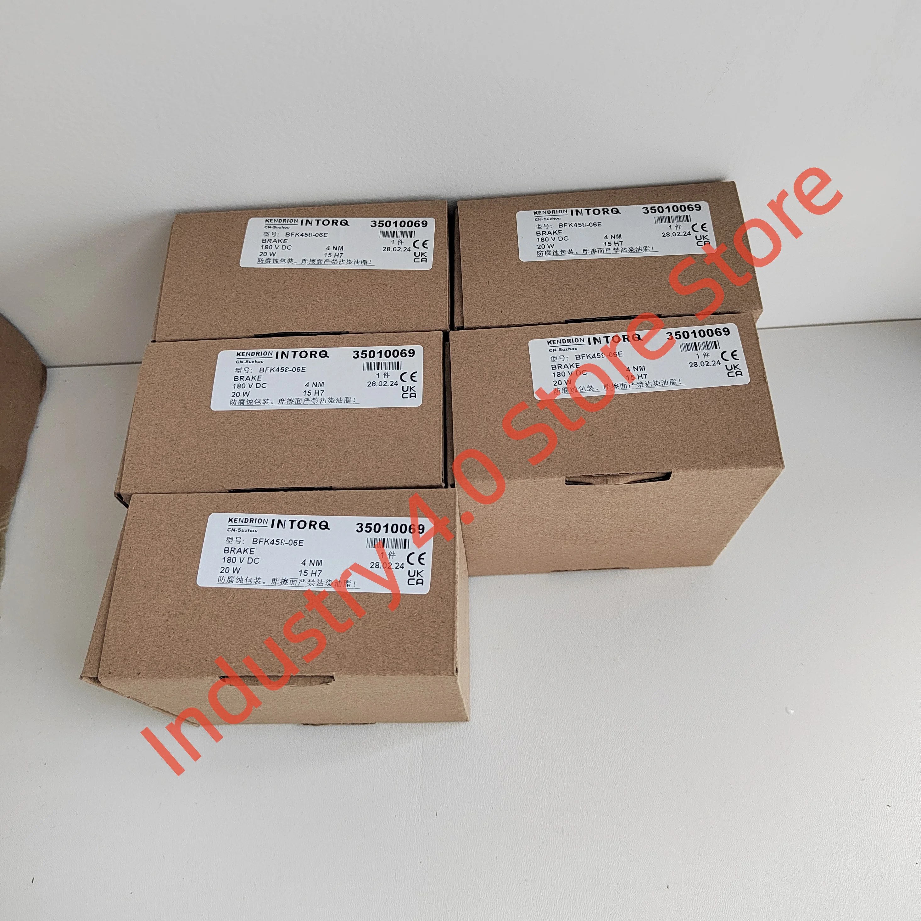 Тормоз BFK458-06E 24VDC BFK458-06E 103VDC новый оригинальный
Тормоз BFK458-06E 24VDC BFK458-06E 103VDC новый оригинальный