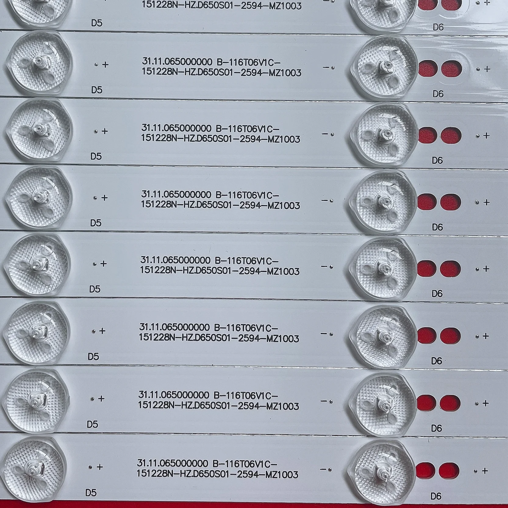 Светодиодная лента для AWX65166 TH-65AX600C SJ.HZ.D6500402-2835AS-F 1.14.FD650001 D650S01-4222-MZ1003 D650S01-4140 HD65001 D650S01-6481-M
Светодиодная лента для AWX65166 TH-65AX600C SJ.HZ.D6500402-2835AS-F 1.14.FD650001 D650S01-4222-MZ1003 D650S01-4140 HD65001 D650S01-6481-M