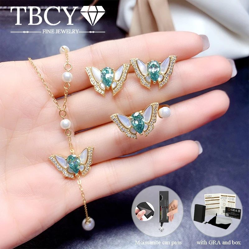 TBCYD Luxury 1CT Blue Green Moissanite 3-Sets for Women 925 Silver Butterfly Shape Earrings Rings Necklaces Elegant Jewelry Gift 
TBCYD Luxury 1CT Blue Green Moissanite 3-Sets for Women 925 Silver Butterfly Shape Earrings Rings Necklaces Elegant Jewelry Gift