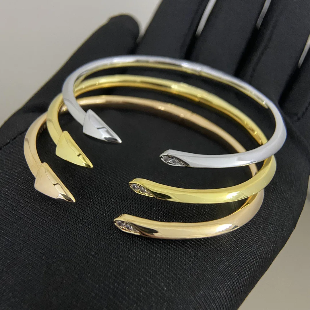 Fashion Pure 925 Silver Bracelet 17CM Friendship Arrow Design Party Jewelry Accessory Tennis Bracelet Shinny Crystal Jewelry
Fashion Pure 925 Silver Bracelet 17CM Friendship Arrow Design Party Jewelry Accessory Tennis Bracelet Shinny Crystal Jewelry