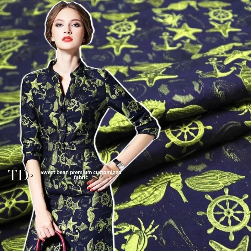 Окрашенная в пряжу парчовая жаккардовая ткань Морской конек Костюм Пальто Платье Европейский бренд Модный дизайн Шитье Оптовая продажа Материал Ткань на метр
Окрашенная в пряжу парчовая жаккардовая ткань Морской конек Костюм Пальто Платье Европейский бренд Модный дизайн Шитье Оптовая продажа Материал Ткань на метр