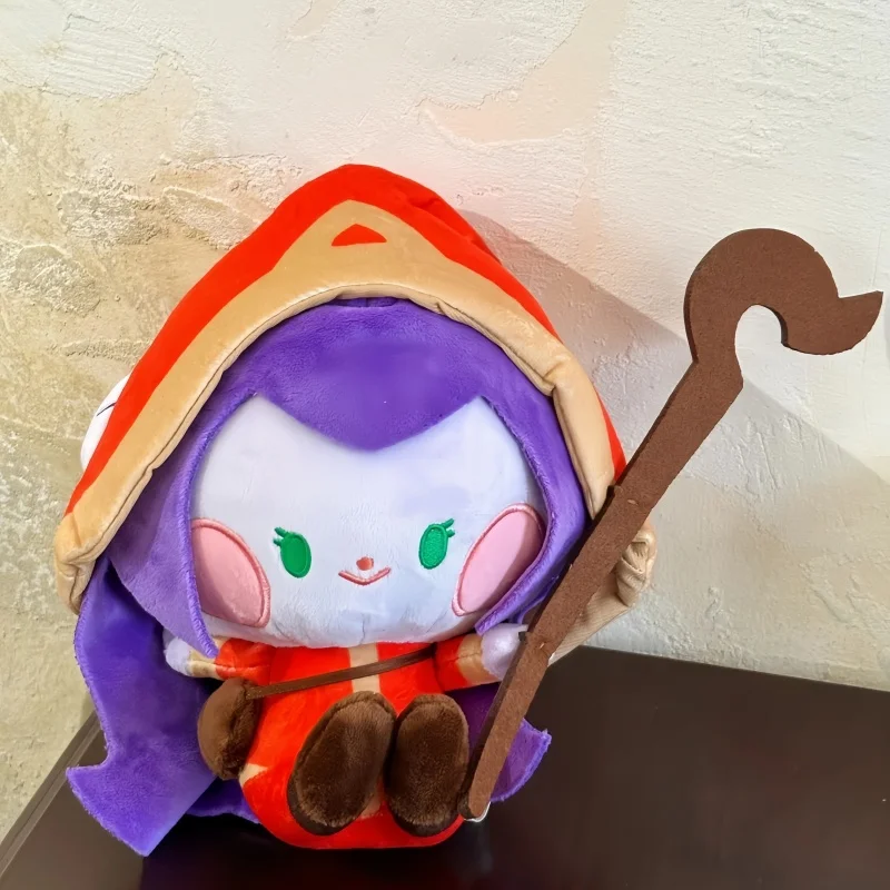 Горячая пушистая кукла Юми Лулу League Of Legends, мобильная игра Co, фирменная подушка для объятий, сидячая поза, милое украшение, Рождественский подарок
Горячая пушистая кукла Юми Лулу League Of Legends, мобильная игра Co, фирменная подушка для объятий, сидячая поза, милое украшение, Рождественский подарок