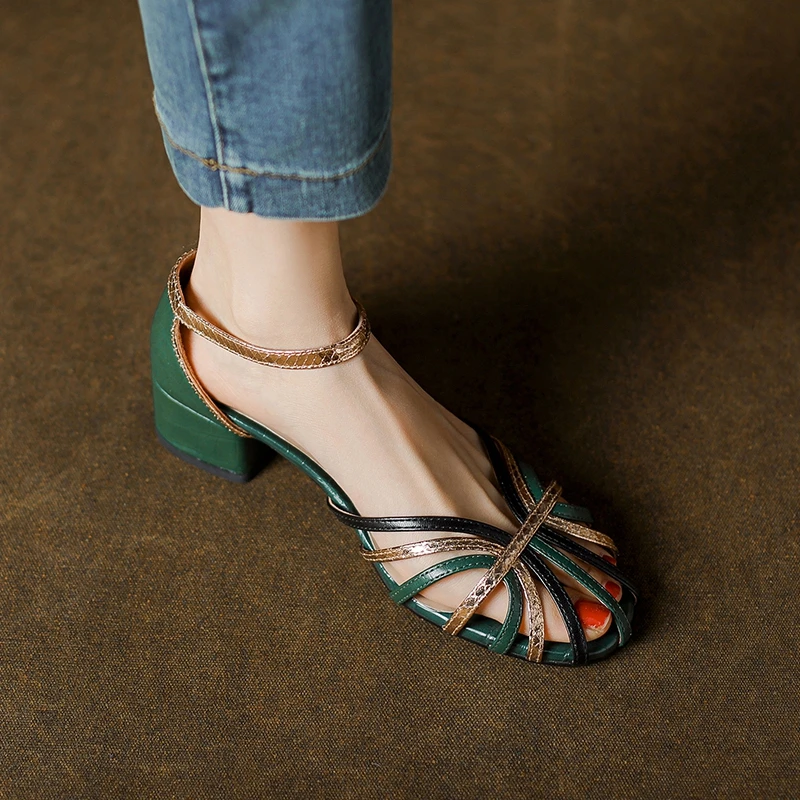 Women's new summer leather cowhide round toe elastic hollow out thick heel, middle heel, toe cover, Roman shoes, fashion sandals
Women's new summer leather cowhide round toe elastic hollow out thick heel, middle heel, toe cover, Roman shoes, fashion sandals