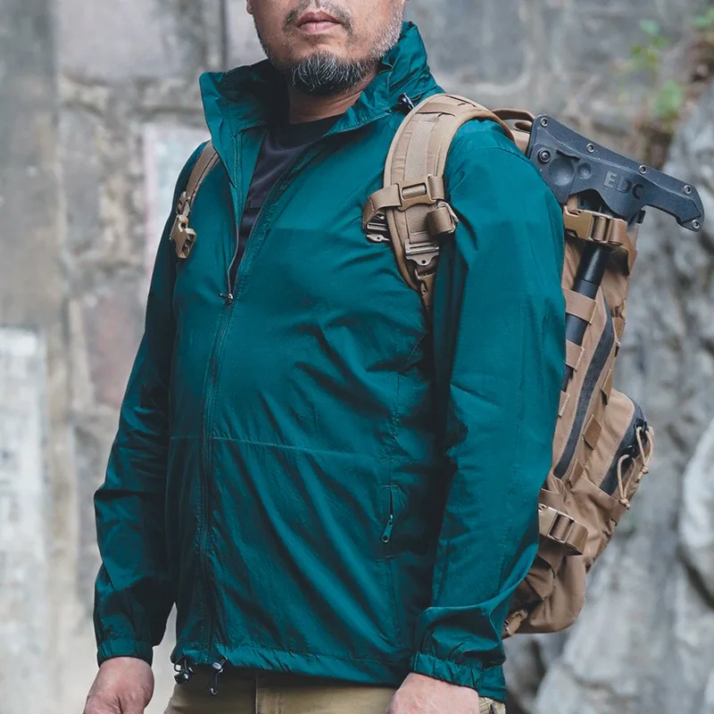 Hiking Jacket For Man 2024 New Summer Lightweight Waterproof Breathable Fishing Sun Protection Windbreaker Outdoor Apparel High
Hiking Jacket For Man 2024 New Summer Lightweight Waterproof Breathable Fishing Sun Protection Windbreaker Outdoor Apparel High