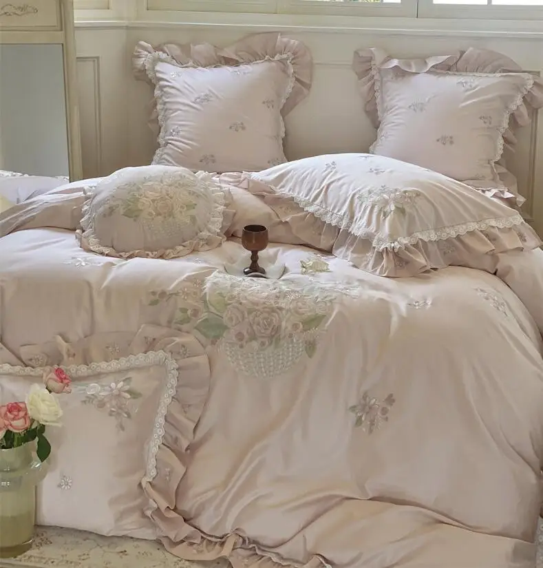 Lychee Rose 100 Thread Count Long staple Cotton French Embroidery Pure Cotton Four piece Set Princess Girl Lace All Cotton
Lychee Rose 100 Thread Count Long staple Cotton French Embroidery Pure Cotton Four piece Set Princess Girl Lace All Cotton