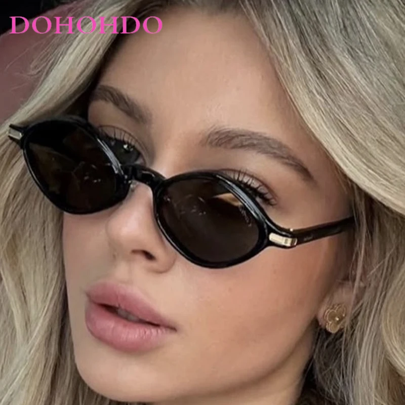 2025 Fashion Trendy Small Rivets Polygon Punk Sunglasses Women Luxury Sunglass Man Driving Travel Eyewear Female UV400 Lentes
2025 Fashion Trendy Small Rivets Polygon Punk Sunglasses Women Luxury Sunglass Man Driving Travel Eyewear Female UV400 Lentes