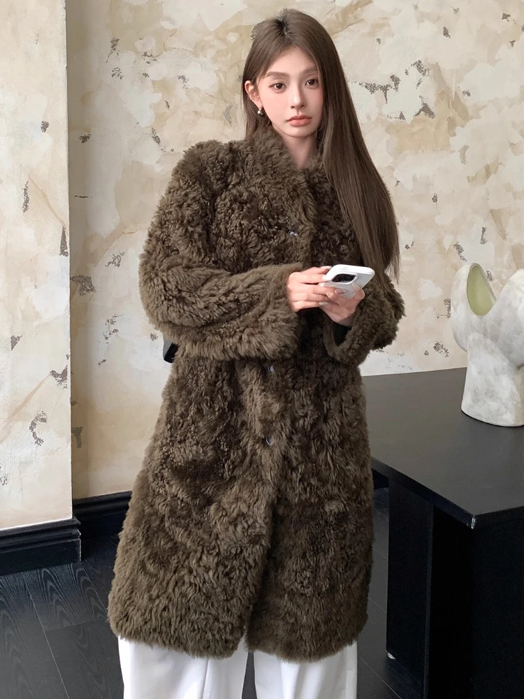 High-end Luxury Toscana Lamb Fur Long Furry Jackets for Women 2026 New Simple Stand Collar Winter Genuine Leather Real Fur Coat
High-end Luxury Toscana Lamb Fur Long Furry Jackets for Women 2026 New Simple Stand Collar Winter Genuine Leather Real Fur Coat