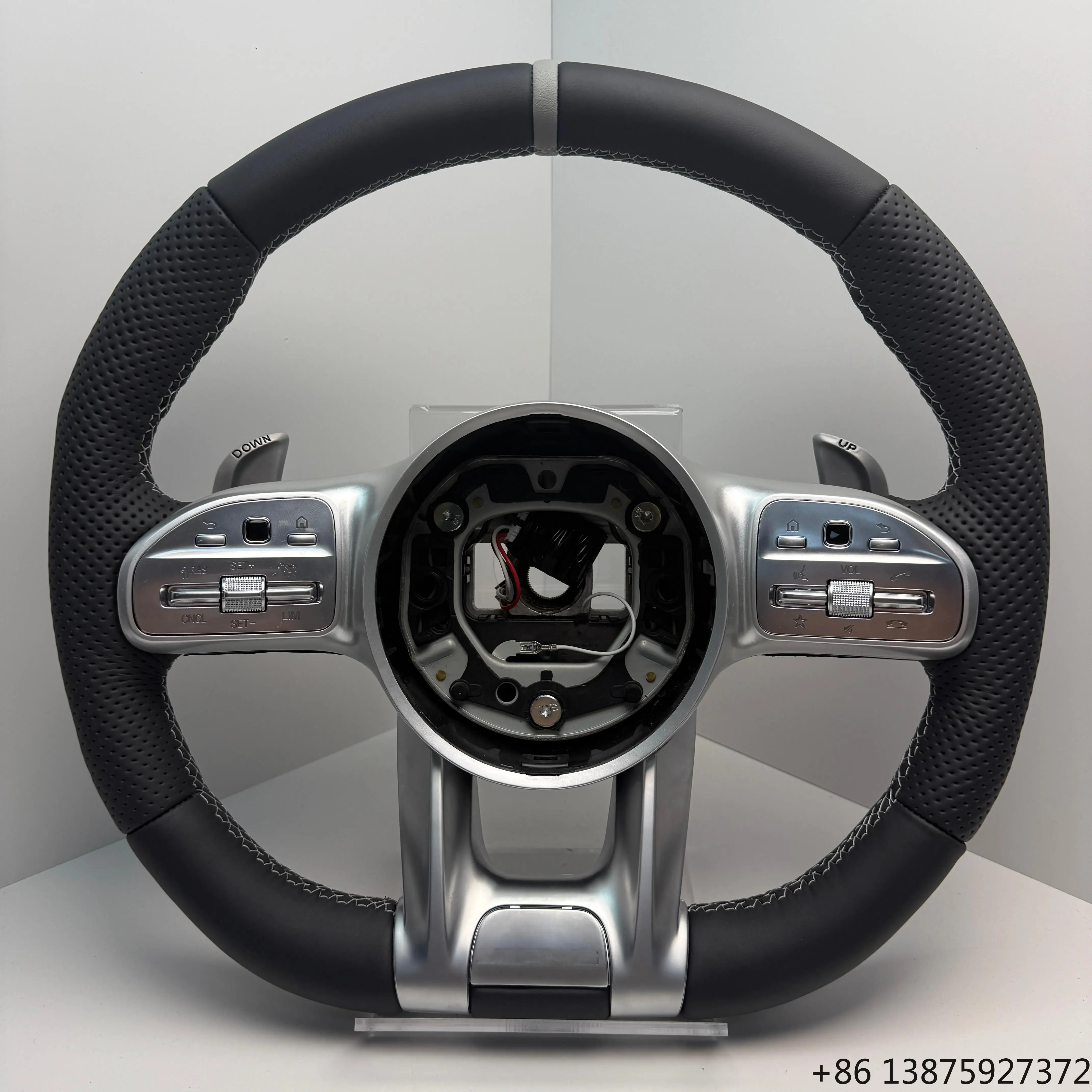 Old Model Facelift 809 Full Leather Steering Wheel for C180 C260 C300 C300L W204 W205 W213 C-Class Model
Old Model Facelift 809 Full Leather Steering Wheel for C180 C260 C300 C300L W204 W205 W213 C-Class Model