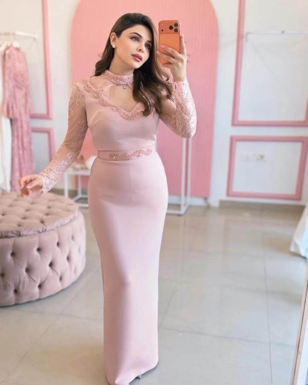 Customized Fashion Women Jersey Lace Applique Straight Evening Dresses Modern Style High Collar Long Sleeves Floor Lenght Dress
Customized Fashion Women Jersey Lace Applique Straight Evening Dresses Modern Style High Collar Long Sleeves Floor Lenght Dress