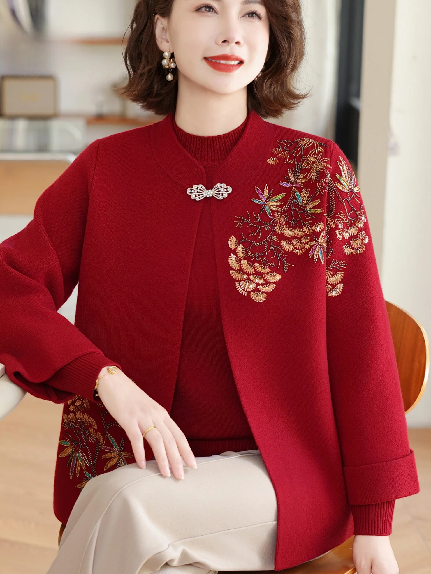 Ele Embroidered Knitted Outerwear Two-Piece Set for Middle-Aged And ly Women Faionable Chinese Sle Loose Fit Top...
Ele Embroidered Knitted Outerwear Two-Piece Set for Middle-Aged And ly Women Faionable Chinese Sle Loose Fit Top...