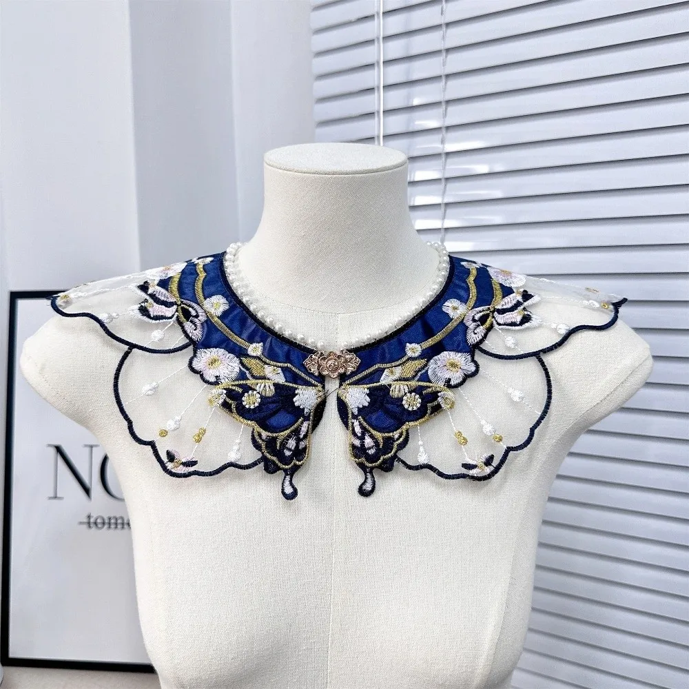 Embroidery Decoration Hanfu Shawl Butterfly Embroidery Handmade False Floral Collar Detachable Collar Traditional Style
Embroidery Decoration Hanfu Shawl Butterfly Embroidery Handmade False Floral Collar Detachable Collar Traditional Style