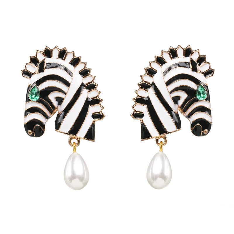 Unique zebra head shape drop earrings Women's fashion imitation pearl animal earrings cocktail party statement jewelry
Unique zebra head shape drop earrings Women's fashion imitation pearl animal earrings cocktail party statement jewelry