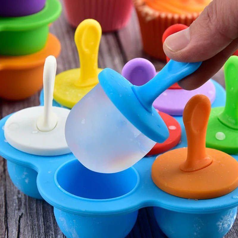 7-hole Creative Spherical Children's Popsicle Mold with Handle Food grade Cute DIY Ice Cream Ice Cube Popsicle Mold for Home Use
7-hole Creative Spherical Children's Popsicle Mold with Handle Food grade Cute DIY Ice Cream Ice Cube Popsicle Mold for Home Use