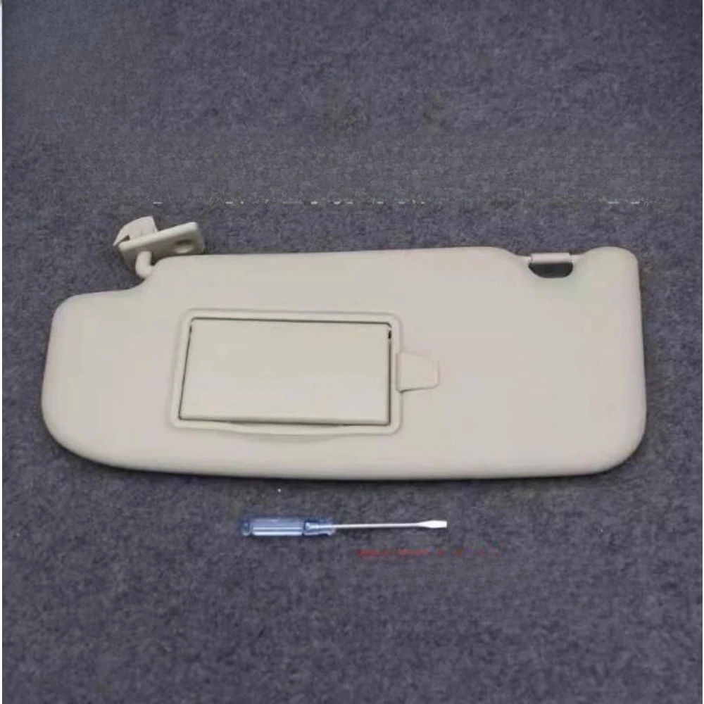 Sun Visor with Vanity Mirror Trim Panel Driver Passenger Side for Nissan Qashqai Venucia T70 2016-2022
Sun Visor with Vanity Mirror Trim Panel Driver Passenger Side for Nissan Qashqai Venucia T70 2016-2022