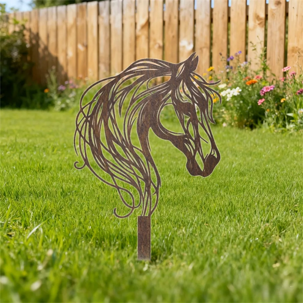 Rusty horse head garden wooden stakes,retro metal decoration,suitable for lawns or flower beds,outdoor decorations in courtyards
Rusty horse head garden wooden stakes,retro metal decoration,suitable for lawns or flower beds,outdoor decorations in courtyards