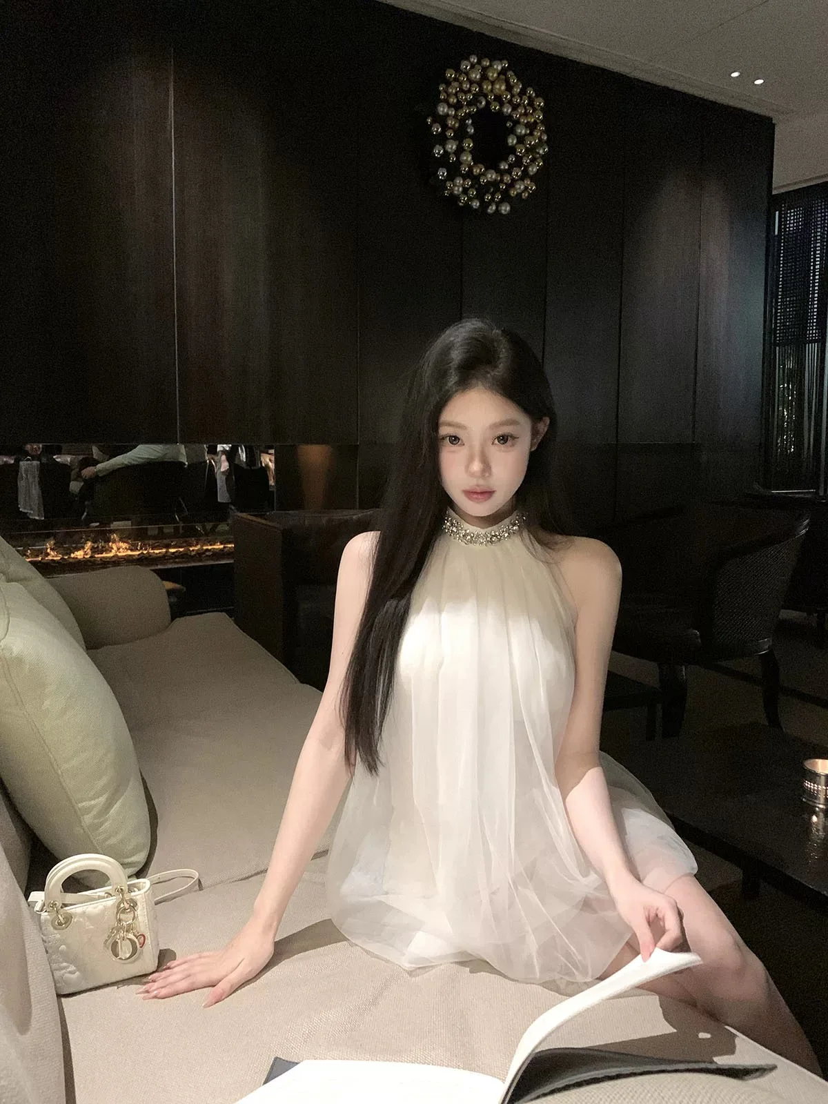 Heavy Industry Atmosphere Diamond Hanging Neck Strap Mesh Sleeveless Short Girl's Style Dress
Heavy Industry Atmosphere Diamond Hanging Neck Strap Mesh Sleeveless Short Girl's Style Dress