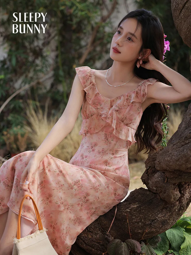 Floral Ruffle Straps Dress Women Summer French Sweet Long Dress Slim Waist Elegant Sleeveless A-Line Sundress Vacation Wear
Floral Ruffle Straps Dress Women Summer French Sweet Long Dress Slim Waist Elegant Sleeveless A-Line Sundress Vacation Wear
