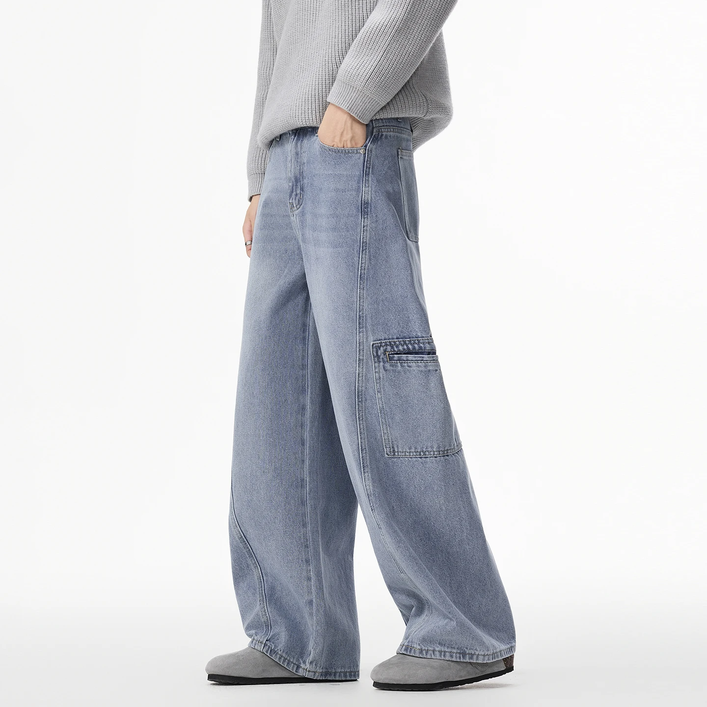 Осень и зима 2024, новые мужские высококачественные свободные брюки с несколькими карманами, модные брендовые джинсы N, длинные брюки
Осень и зима 2024, новые мужские высококачественные свободные брюки с несколькими карманами, модные брендовые джинсы N, длинные брюки