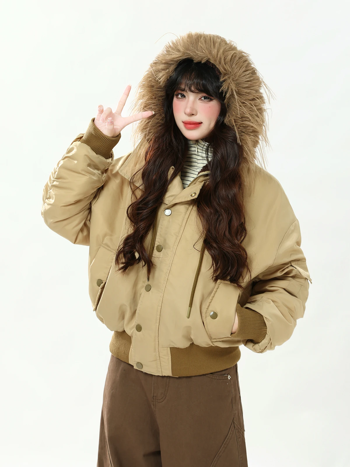 ENJOG American Retro Detachable Fur Collar Cotton Jaet Women Winter New Loose Old Money Sle Cotton Workwear Coat
ENJOG American Retro Detachable Fur Collar Cotton Jaet Women Winter New Loose Old Money Sle Cotton Workwear Coat