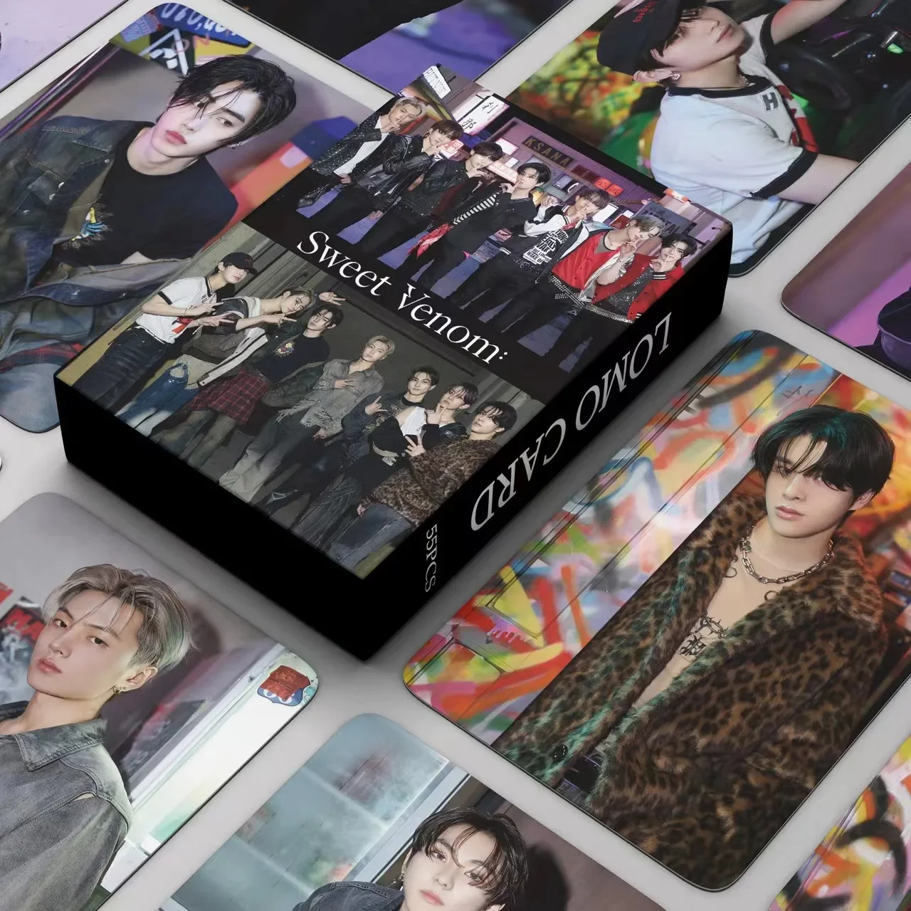 55 шт. Kpop Idol JAY JAKE LOMO Card фотооткрытки новый альбом сладкий Веном оранжевый карточка с кровью Lomo открытки Поклонники подарок
55 шт. Kpop Idol JAY JAKE LOMO Card фотооткрытки новый альбом сладкий Веном оранжевый карточка с кровью Lomo открытки Поклонники подарок