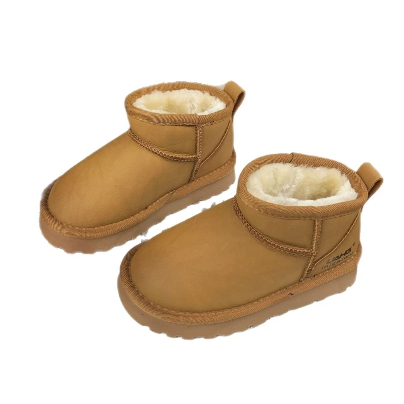 Новые зимние детские утепленные теплые зимние ботинки для мальчиков и девочек, модные универсальные повседневные нескользящие кожаные ботинки для малышей
Новые зимние детские утепленные теплые зимние ботинки для мальчиков и девочек, модные универсальные повседневные нескользящие кожаные ботинки для малышей