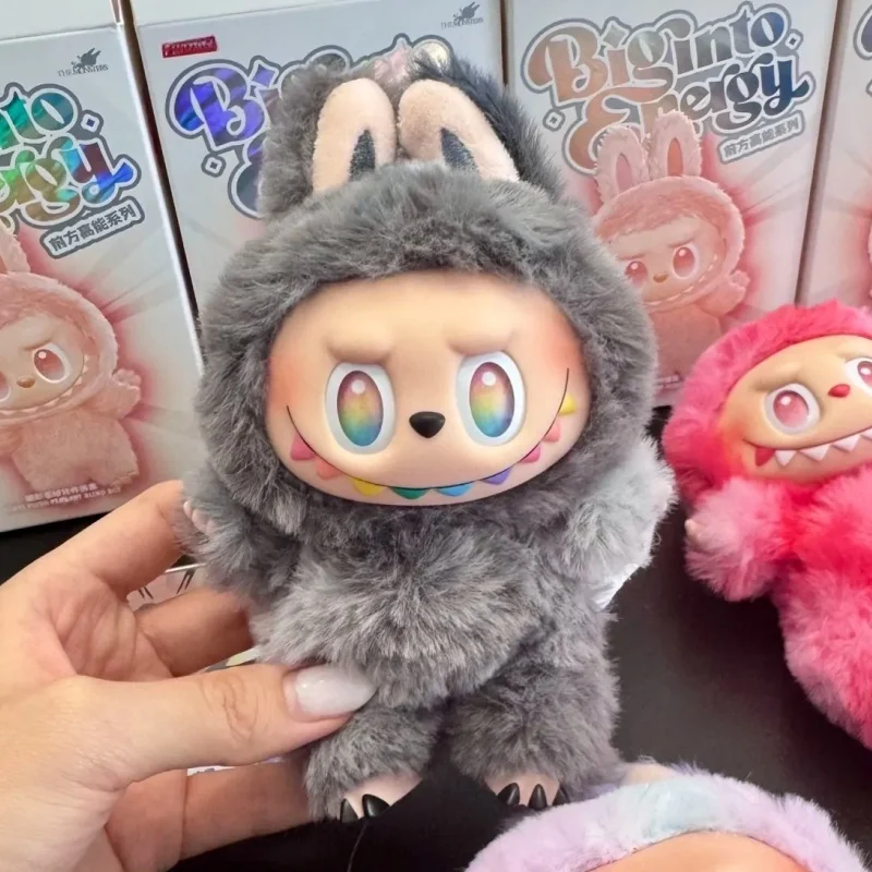 100% Original Labubu V3 Blind Box Big Into Energy The Monsters Pendant Action Figure Genuine Version Labubu Doll Anime Gift 
100% Original Labubu V3 Blind Box Big Into Energy The Monsters Pendant Action Figure Genuine Version Labubu Doll Anime Gift