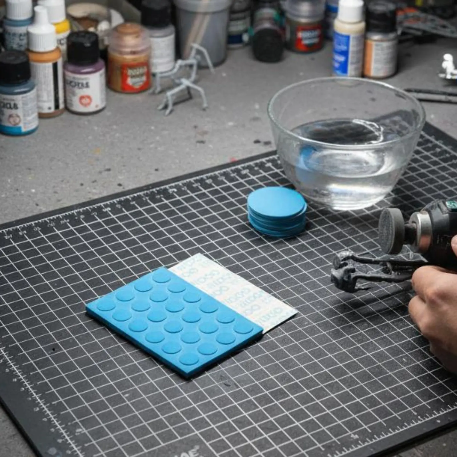 Round Sanding Sheet Refill Wet and Dry Use Sponge Sanding Disc Crafting Supply High-Speed Grinding for Hobbyists
Round Sanding Sheet Refill Wet and Dry Use Sponge Sanding Disc Crafting Supply High-Speed Grinding for Hobbyists