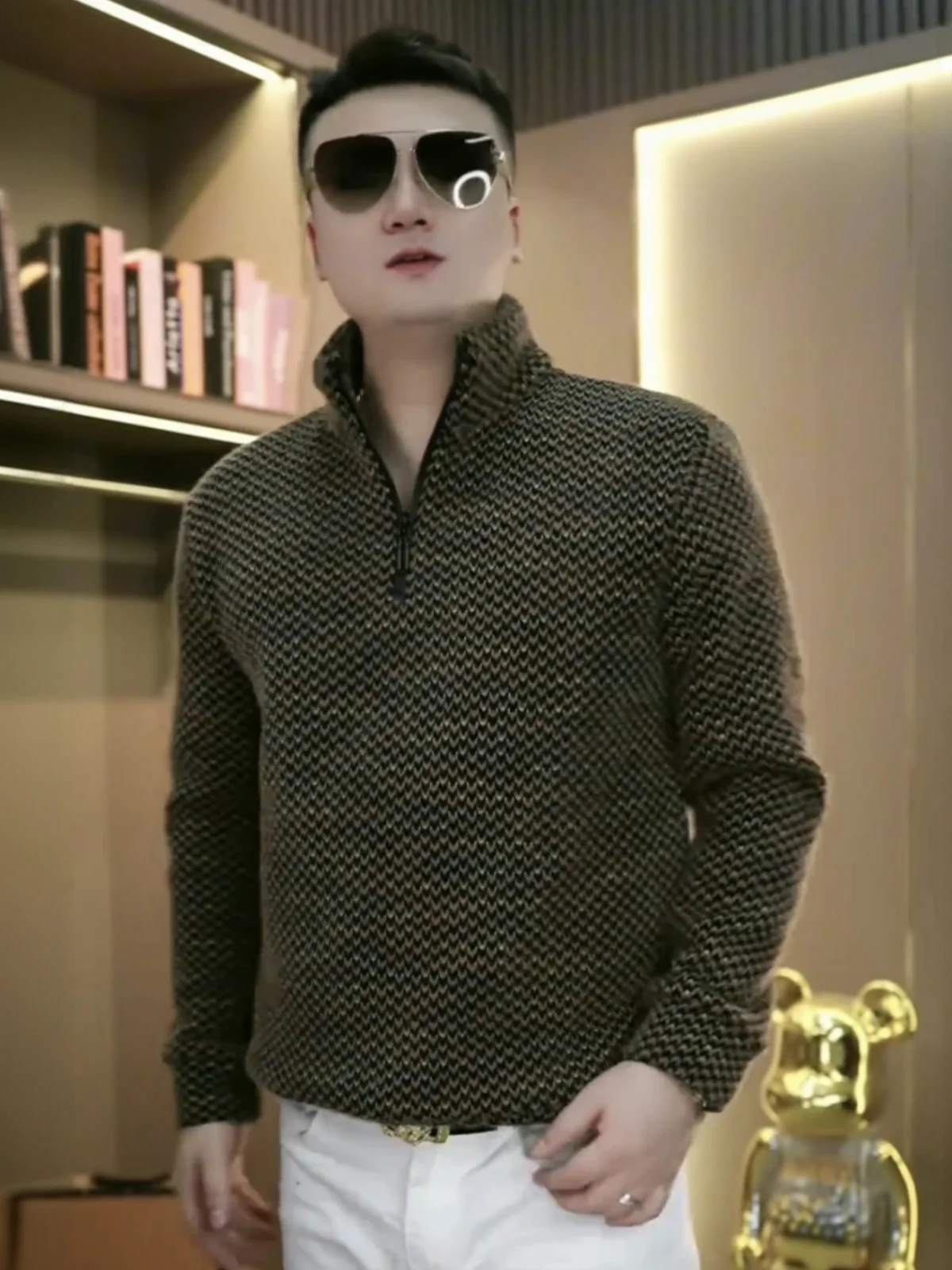 Winter Luxury Men's Hoodie Thiened Fce f Zipper Stand Collar Casual Faionable Versatile Skin-friendly Warm Top
Winter Luxury Men's Hoodie Thiened Fce f Zipper Stand Collar Casual Faionable Versatile Skin-friendly Warm Top