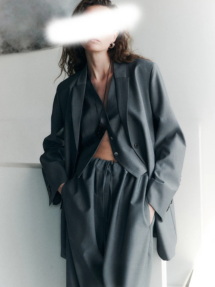 New Spring Female Blazer Outfit Women Single Breasted Blazer+V-neck Sleeveless Vest+High Waist Drawstring Pants Three Piece Suit
New Spring Female Blazer Outfit Women Single Breasted Blazer+V-neck Sleeveless Vest+High Waist Drawstring Pants Three Piece Suit