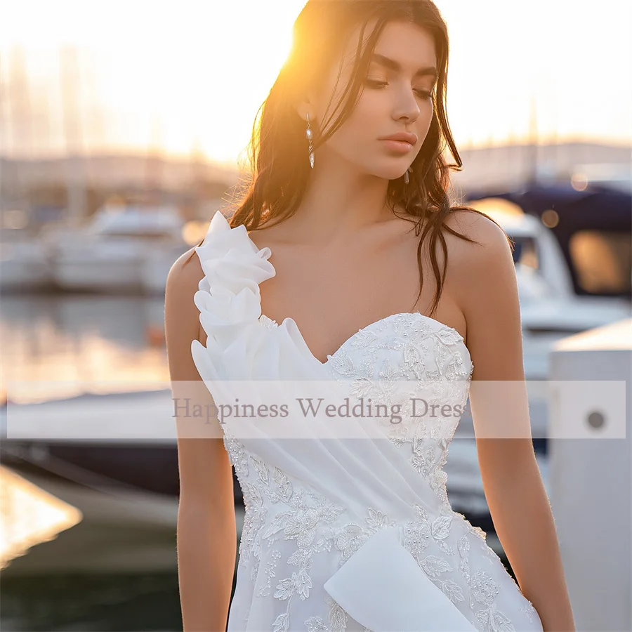 Customized Lace Appliques Sleeveless Wedding Dress A-Line Front Split Backless Lace Up vestidos de fiesta
Customized Lace Appliques Sleeveless Wedding Dress A-Line Front Split Backless Lace Up vestidos de fiesta