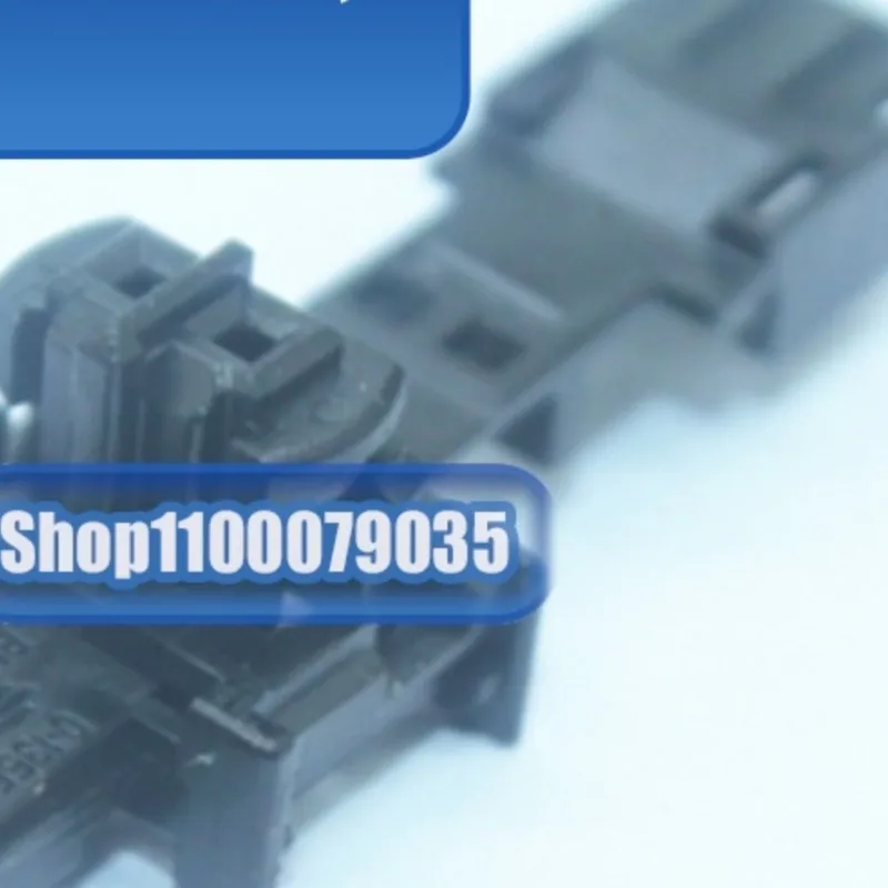 20 шт./лот 1355721-1 1719668-1 175967-2 178289-4 2322346-1 282189-1 28563000001 разъем новый оригинальный
20 шт./лот 1355721-1 1719668-1 175967-2 178289-4 2322346-1 282189-1 28563000001 разъем новый оригинальный