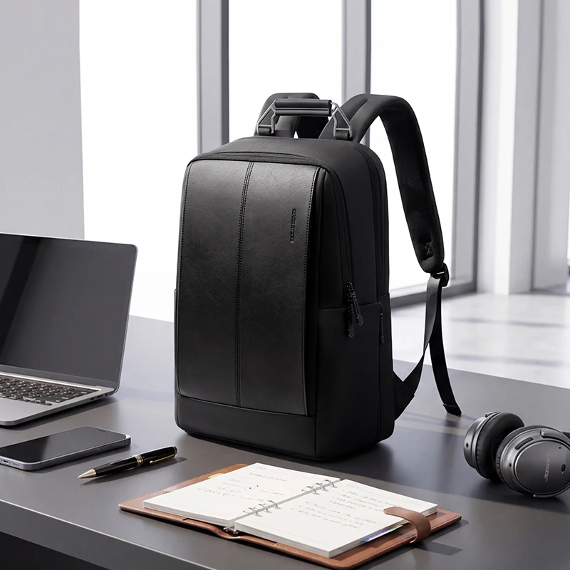 Mark Ryden Fashionable backpack, men's business laptop bag, large capacity, splash-proof, suitable for daily commuting, travel
Mark Ryden Fashionable backpack, men's business laptop bag, large capacity, splash-proof, suitable for daily commuting, travel