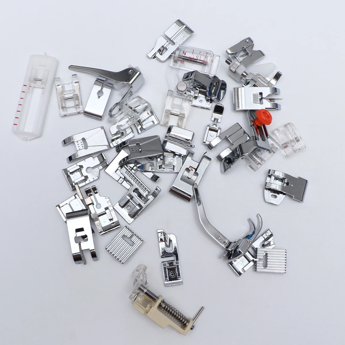 48 Pcs in 1 Set Sewing Machine Presser Foot Rolled Accessories Presser Foot Set for Low Sewing Machine Lock with Storage Co
48 Pcs in 1 Set Sewing Machine Presser Foot Rolled Accessories Presser Foot Set for Low Sewing Machine Lock with Storage Co