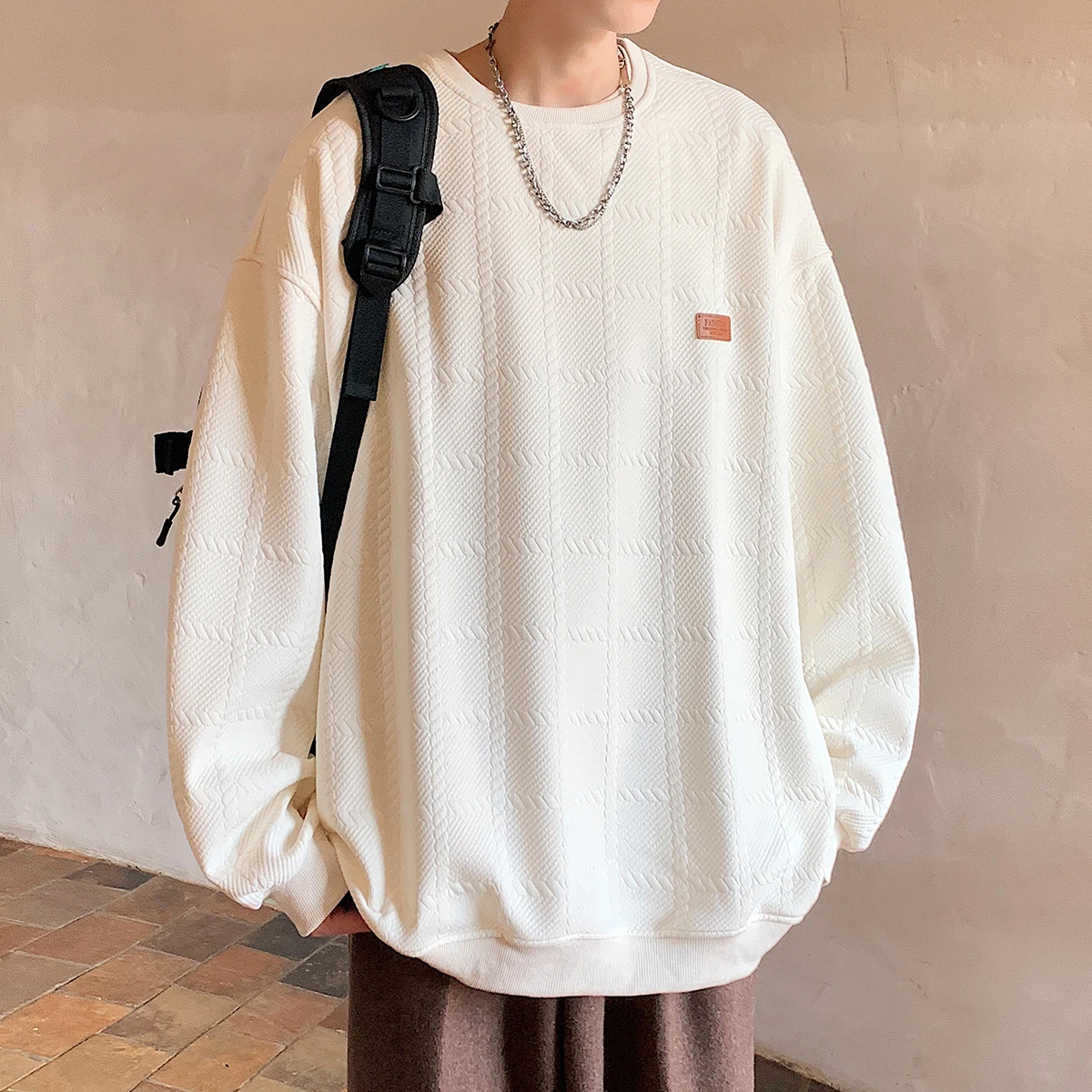 New Men Oversized Pullover Fashion Solid Color Sweatshirts Streetwear Male Sportswear Hoodies Fashion Loose Outwear Clothing
New Men Oversized Pullover Fashion Solid Color Sweatshirts Streetwear Male Sportswear Hoodies Fashion Loose Outwear Clothing