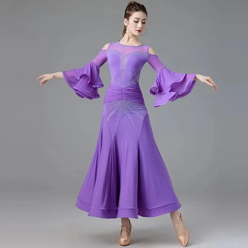 Modern Dance Big Swing Dress Skirt New National Standard Waltz Friendship Dance Professional Competition Performance Dress
Modern Dance Big Swing Dress Skirt New National Standard Waltz Friendship Dance Professional Competition Performance Dress