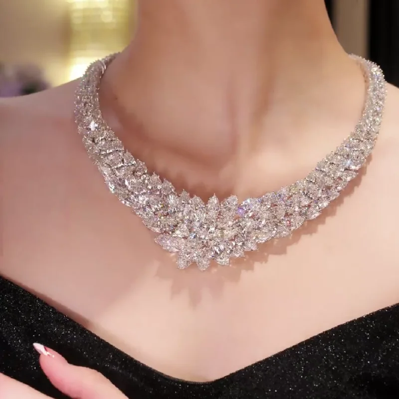 CAMEO Fine Jewelry Series 925 Silver Synthetic Zircon White Water Drop Full Diamond Luxury Wedding Bridal Necklace
CAMEO Fine Jewelry Series 925 Silver Synthetic Zircon White Water Drop Full Diamond Luxury Wedding Bridal Necklace