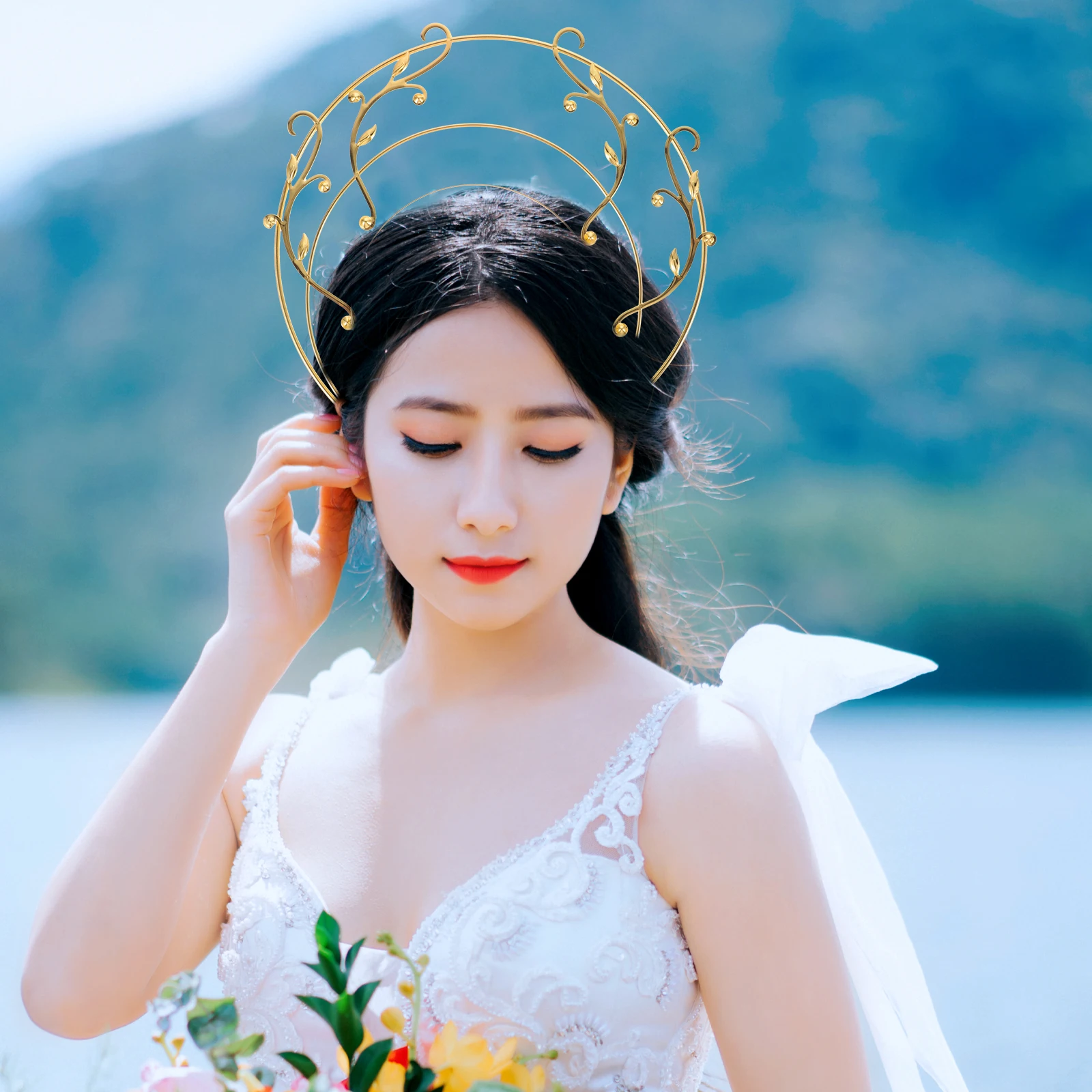 1pc Ancient Style Crown Hair Accessories Golden Party Hairband Unique Headdress Alloy Women Vintage Headwear Elegant Beautiful
1pc Ancient Style Crown Hair Accessories Golden Party Hairband Unique Headdress Alloy Women Vintage Headwear Elegant Beautiful