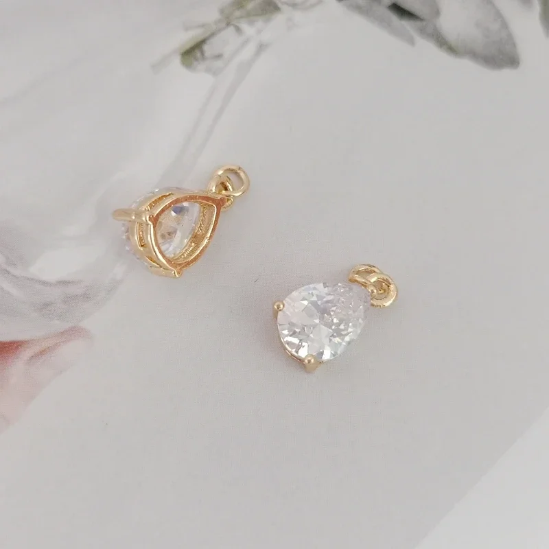 14K Gold-plated Water Drop Zircon Pendant, Diy Bracelet, Bracelet, Pendant, Necklace Accessory
14K Gold-plated Water Drop Zircon Pendant, Diy Bracelet, Bracelet, Pendant, Necklace Accessory