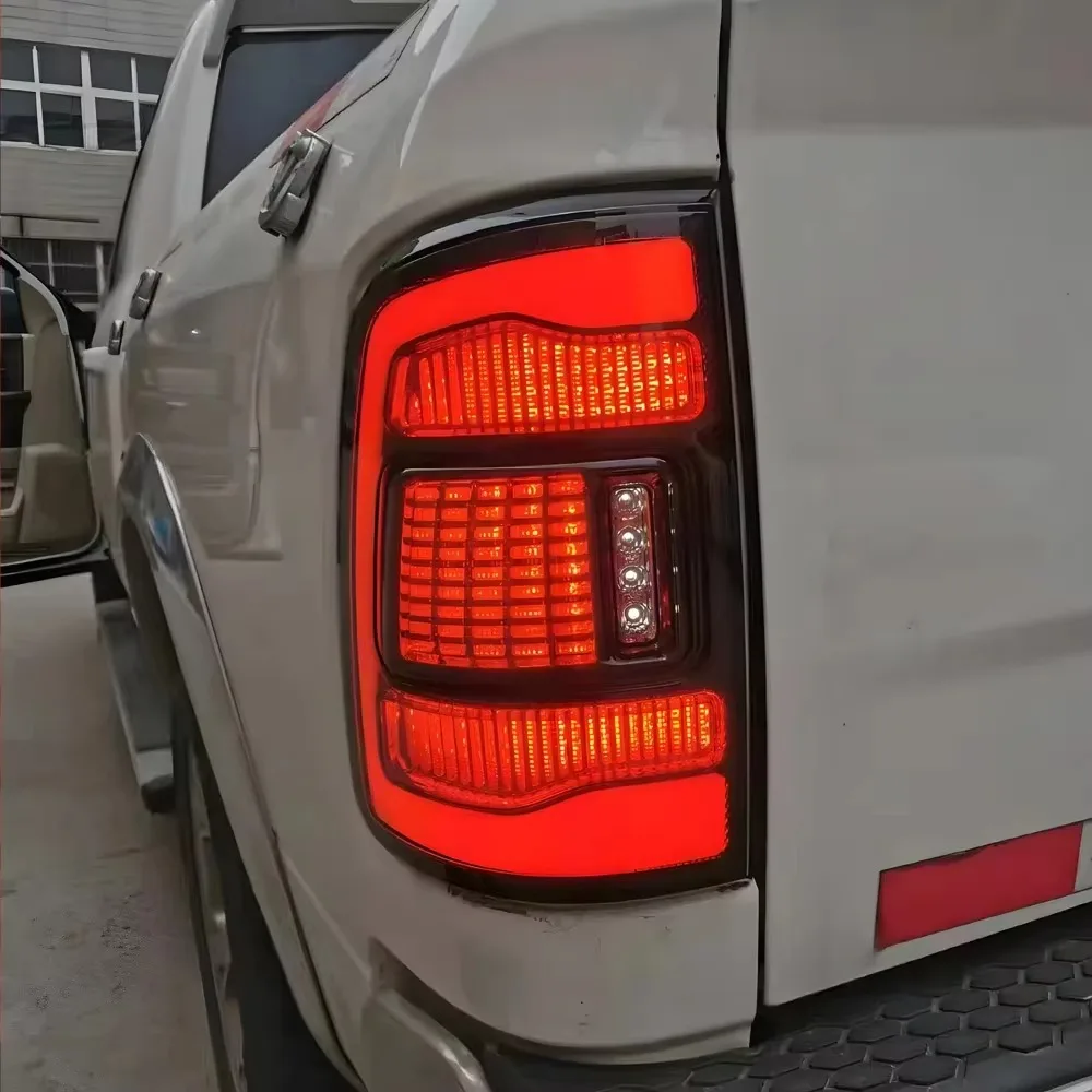 For Dodge Ram 2008-2016 Auto Back Lamps Assembly Upgrade LED Highlight Flashing Taillight Plug and Play Car Accessories
For Dodge Ram 2008-2016 Auto Back Lamps Assembly Upgrade LED Highlight Flashing Taillight Plug and Play Car Accessories