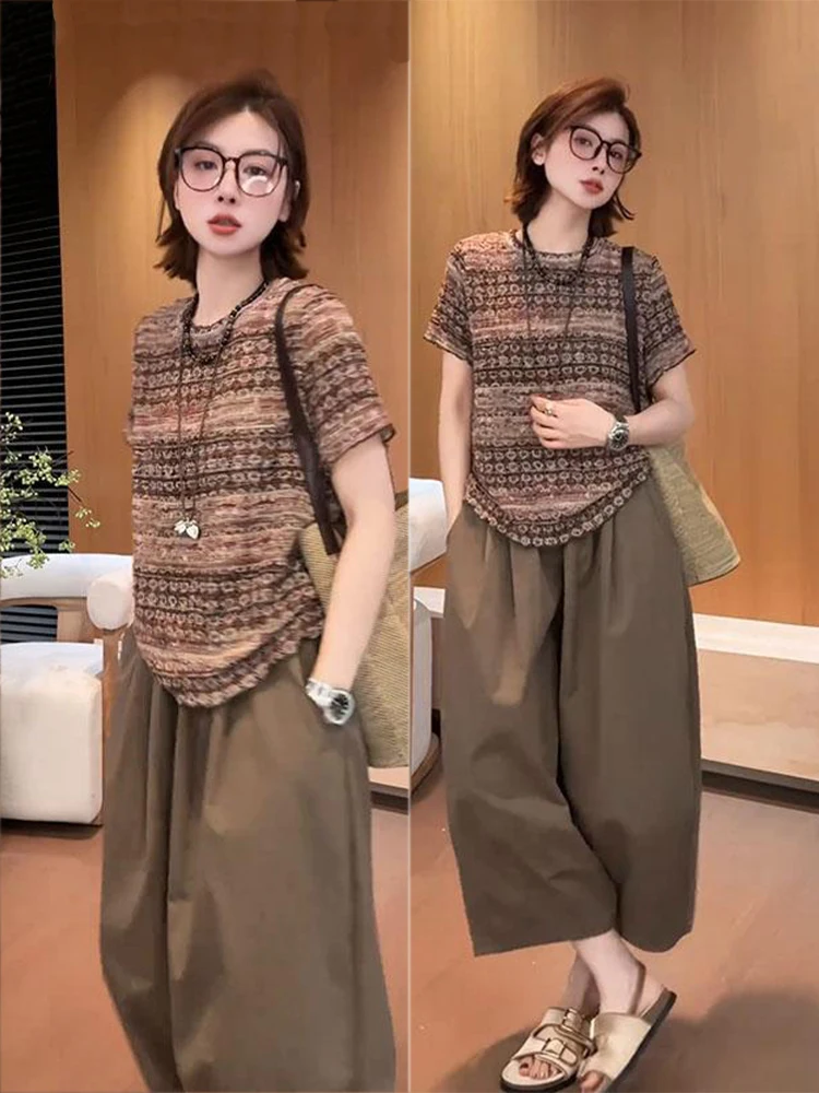 Summer New plus Size Fashion Set Korean Style Knitted Top Wide Leg Pants Women's High Waist Shorts Sleeve round Neck Ensemble
Summer New plus Size Fashion Set Korean Style Knitted Top Wide Leg Pants Women's High Waist Shorts Sleeve round Neck Ensemble