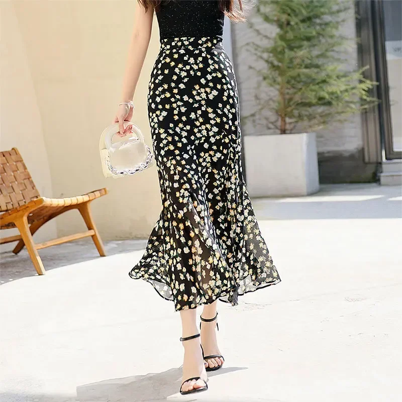 Summer Fashion Korean Fishtail Skirt Women's Solid Patchwork Zipper High Waisted Zipper Casual Versatile Tight Hip Wrap Skirts
Summer Fashion Korean Fishtail Skirt Women's Solid Patchwork Zipper High Waisted Zipper Casual Versatile Tight Hip Wrap Skirts