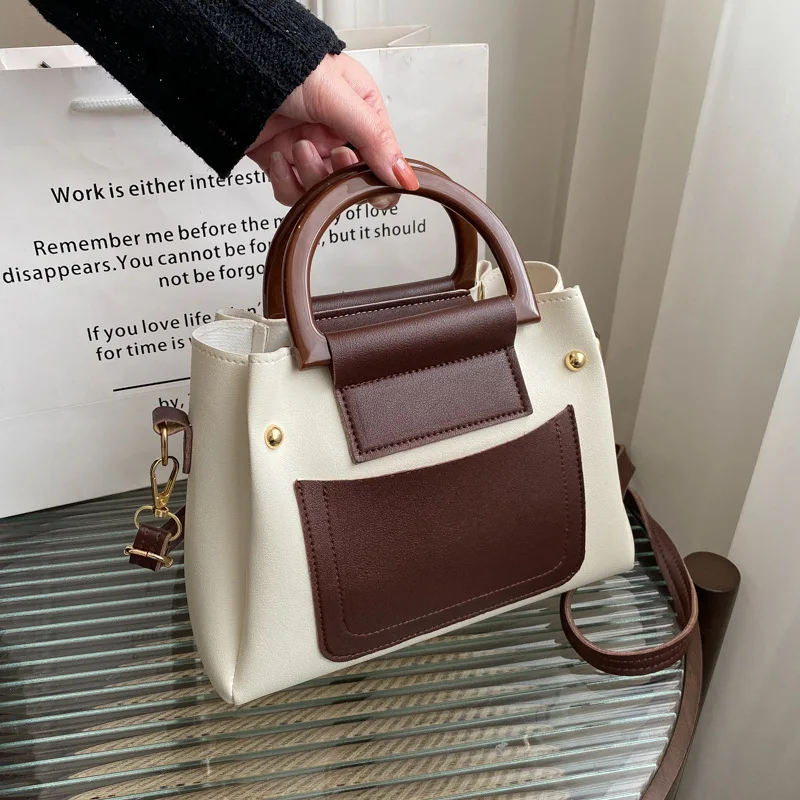 Contrast Color Simple Handbags for Women Casual Large Capacity Ladies Shoulder Boston Bags Fashion Commmute Female Crossbody Bag
Contrast Color Simple Handbags for Women Casual Large Capacity Ladies Shoulder Boston Bags Fashion Commmute Female Crossbody Bag