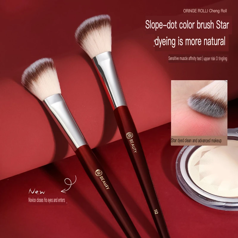 Blush Stippling Angled Liquid Blush Brush, Specialized Cream For Contouring, Portable Single-Piece Facial Makeup Brush
Blush Stippling Angled Liquid Blush Brush, Specialized Cream For Contouring, Portable Single-Piece Facial Makeup Brush