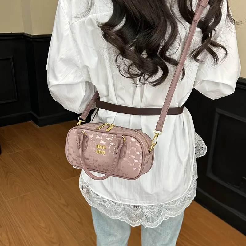 Женская кожаная сумка через плечо Элегантная роскошная сумка через плечо Классическая дизайнерская сумка-тоут Модный винтажный стиль
Женская кожаная сумка через плечо Элегантная роскошная сумка через плечо Классическая дизайнерская сумка-тоут Модный винтажный стиль