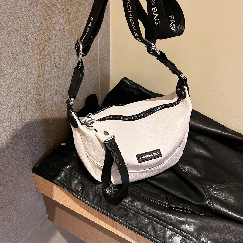 2025 Trendy Dumpling Bag Summer Must Have Crossbody Purse Niche Designer Womens Handbag Viral Small Shoulder Bag
2025 Trendy Dumpling Bag Summer Must Have Crossbody Purse Niche Designer Womens Handbag Viral Small Shoulder Bag