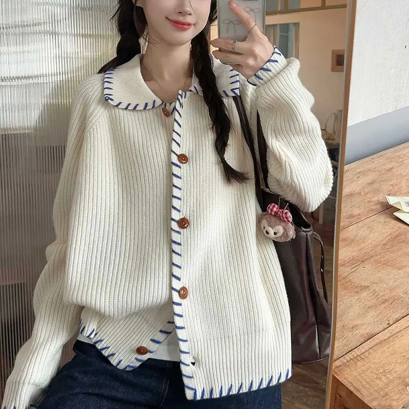 Korean Turn-down Collar Sweaters Female Clothing Preppy Style Knitted Autumn Winter Solid Color Loose Single-breasted Cardigan
Korean Turn-down Collar Sweaters Female Clothing Preppy Style Knitted Autumn Winter Solid Color Loose Single-breasted Cardigan